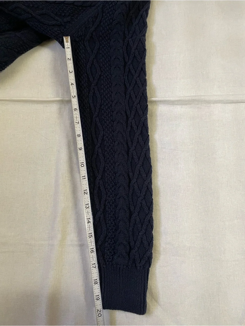 J. Crew Mercantile Men’s Navy Cable Knit Crewneck fisherman Sweater